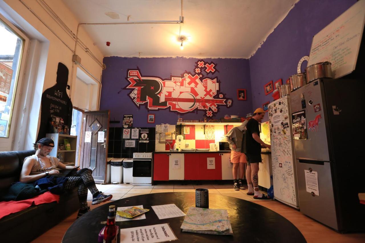 Retox Party Hostel - Budapest — Fotók 1